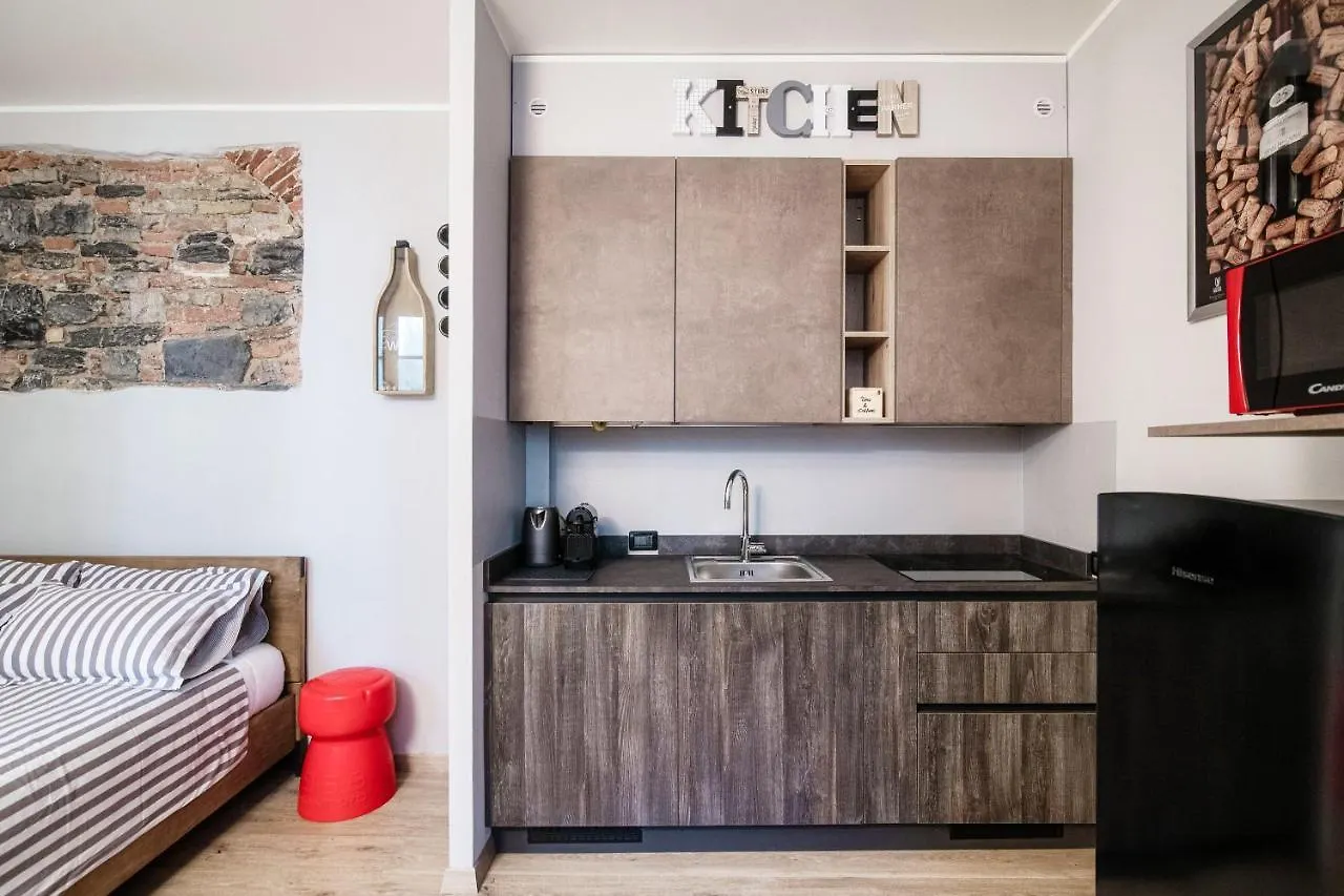 Wine House - The House Of Travelers Apartment Como Italy